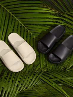 SteveMadden CLOUDD WHITE