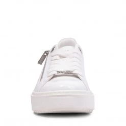 SteveMadden CATCHME WHITE PATENT