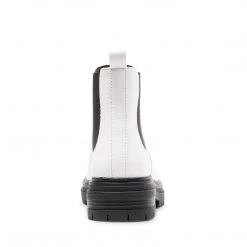 SteveMadden All New BILLIEE WHITE