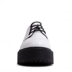 SteveMadden BOSSS WHITE