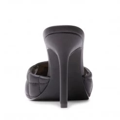 SteveMadden Braided Babes SIGNIFY BLACK MULTI