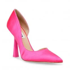 SteveMadden DAMZIL PINK FABRIC All New