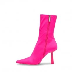 SteveMadden All New VAKAYY PINK