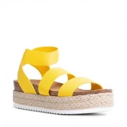 SteveMadden KIMMIE YELLOW Super Platforms