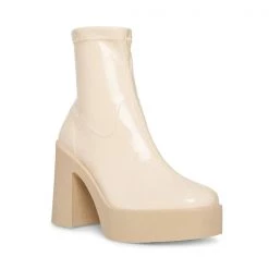 SteveMadden Pre-Order LANNAA NATURAL PATENT