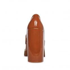SteveMadden RANDY TAN PATENT Super Platforms