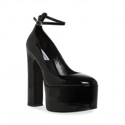 SteveMadden SKYRISE BLACK PATENT