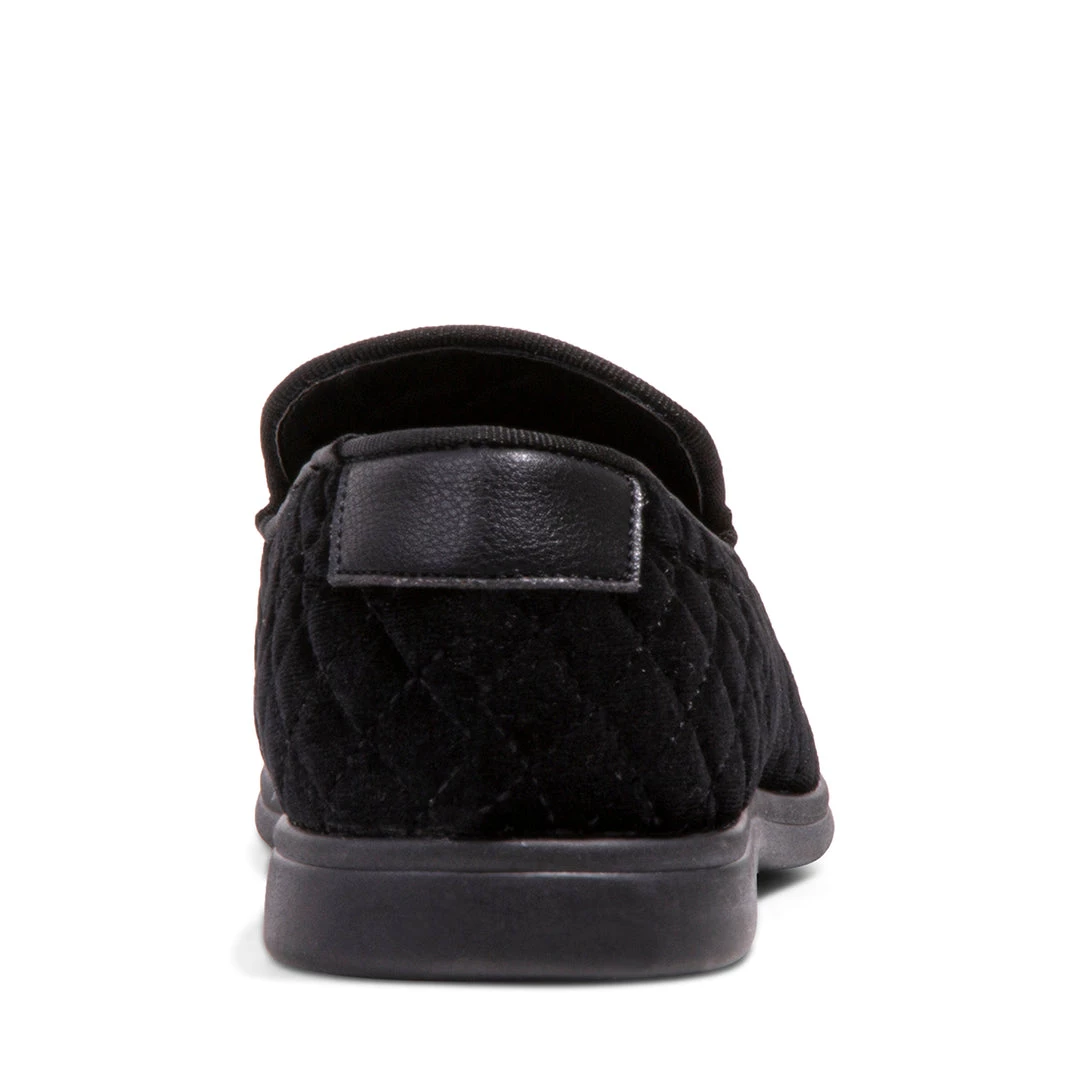 SteveMadden QUINCY BLACK VELVET 4 SteveMadden QUINCY BLACK VELVET