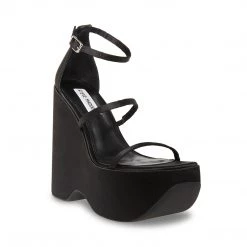 SteveMadden All New VARIA BLACK